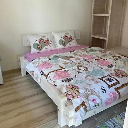Ofilovi Pensionat Nesebar