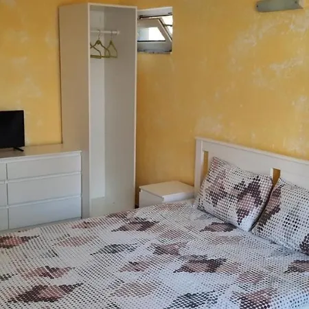 Ofilovi Pensionat Nesebar
