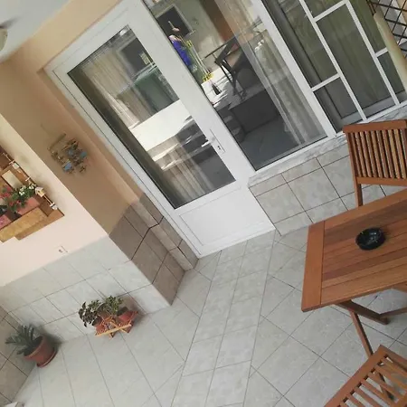 Guest house Ofilovi